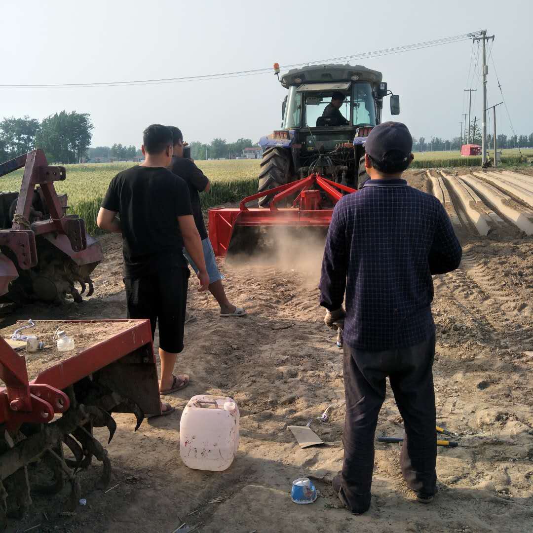 大型起壟機 西洋參專業(yè)起壟機，果樹起壟機
